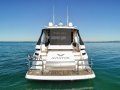 Riviera 6000 Sport Yacht
