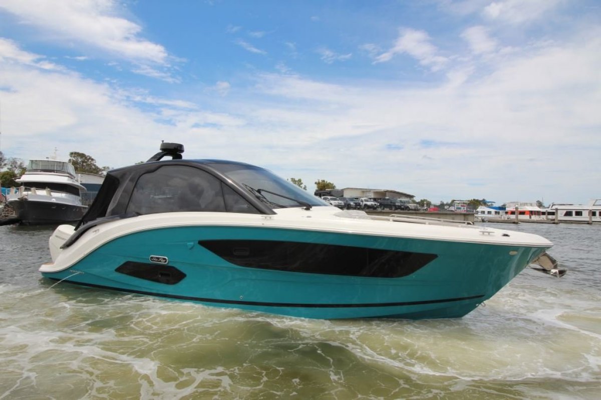 Sea Ray 370 Sundancer OB Sports Cruiser
