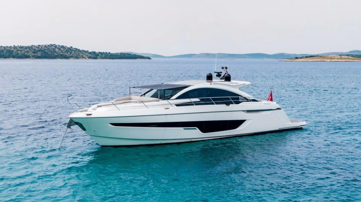 Fairline Targa 63 GTO With MAN V8 1200hp engines