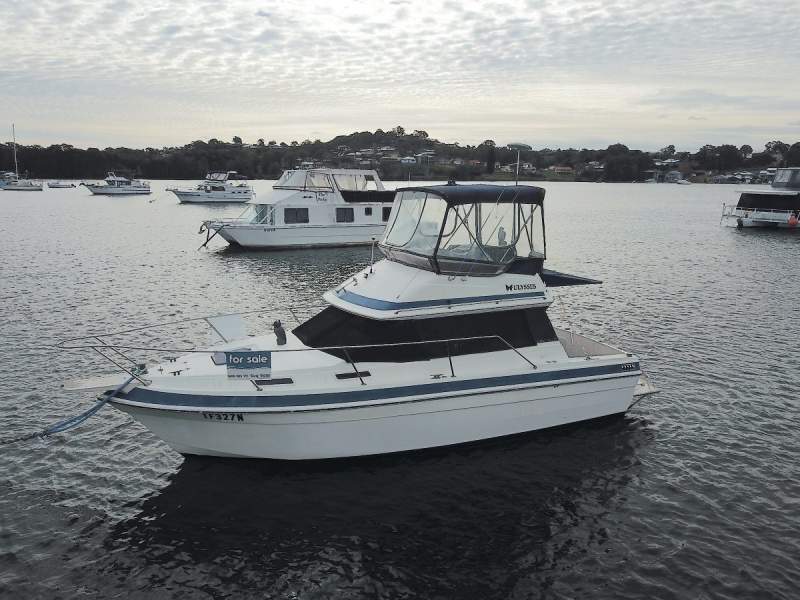 Markline 900 Flybridge