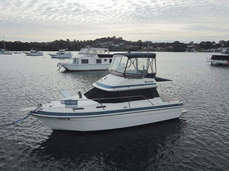 Markline 900 Flybridge