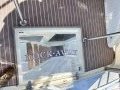 Ocean Yachts 53 Super Sport:Flybridge Ladder Door closed