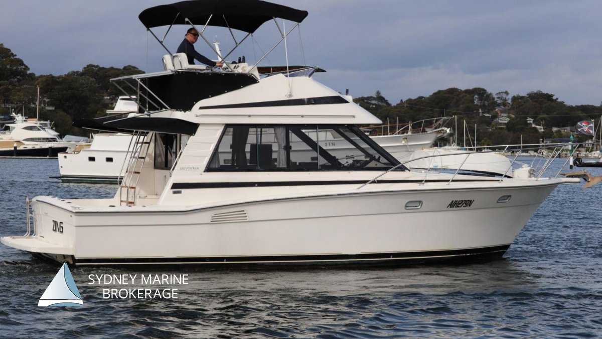 Riviera 33 Open Flybridge:1 Sydney Marine Brokerage Riviera 33 Flybridge For Sale