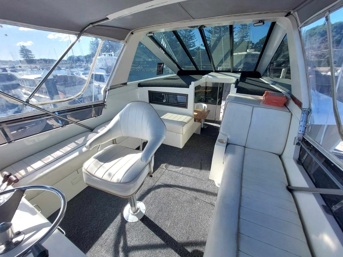 Meridian 4600 Flybridge Yachtfisher
