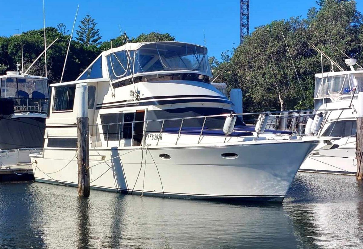Meridian 4600 Flybridge Yachtfisher