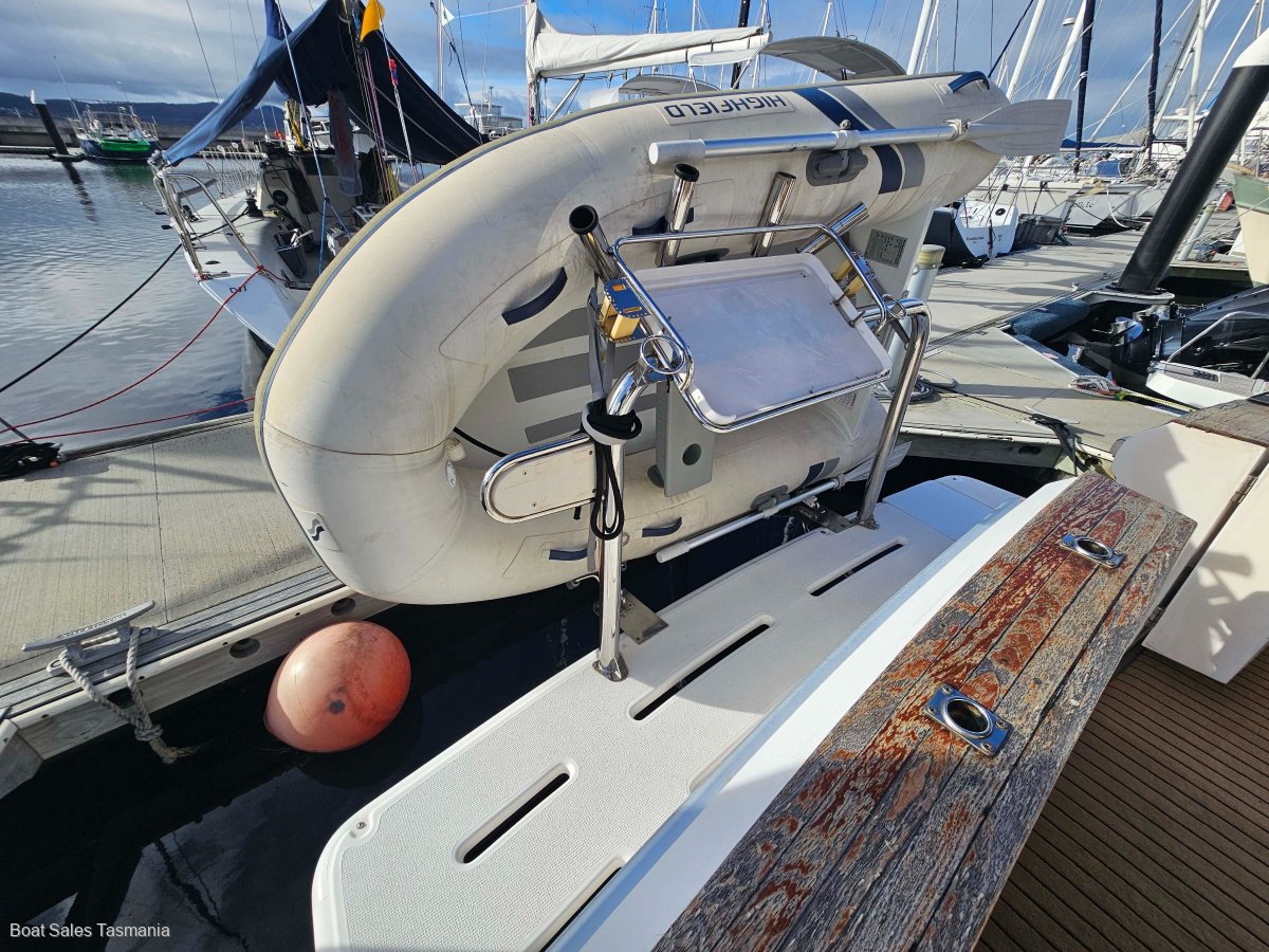 Riviera 38 Flybridge (Hardtop) MKII Mahogany.