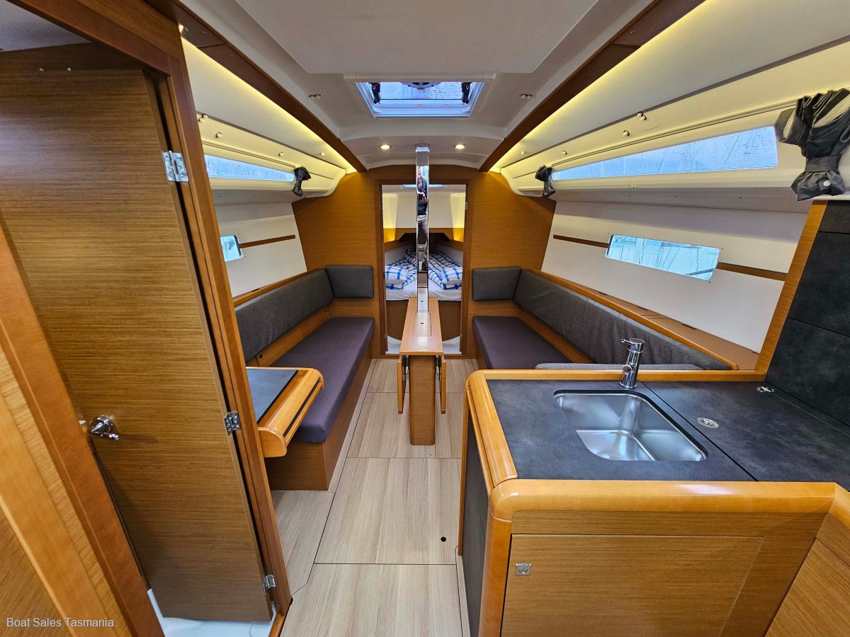 Jeanneau Sun Odyssey 349 "Freycinet"