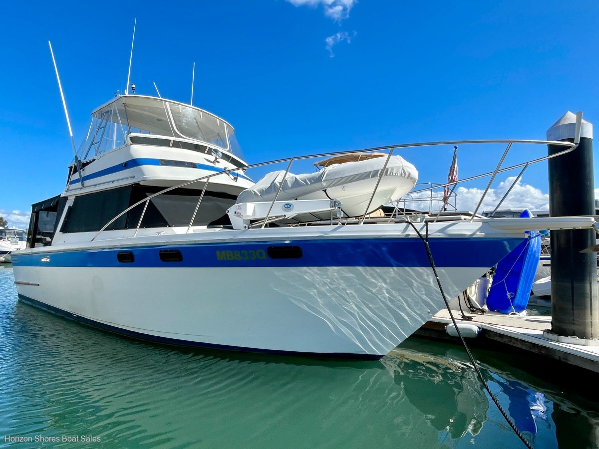 Riviera 38 Flybridge