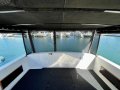 Riviera 38 Flybridge