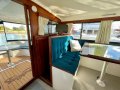 Cuddles 35 Resort Flybridge