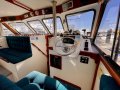 Cuddles 35 Resort Flybridge