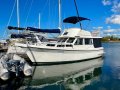 Cuddles 35 Resort Flybridge