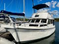 Cuddles 35 Resort Flybridge
