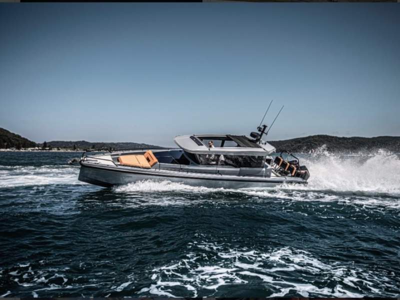 Brabus Marine Shadow