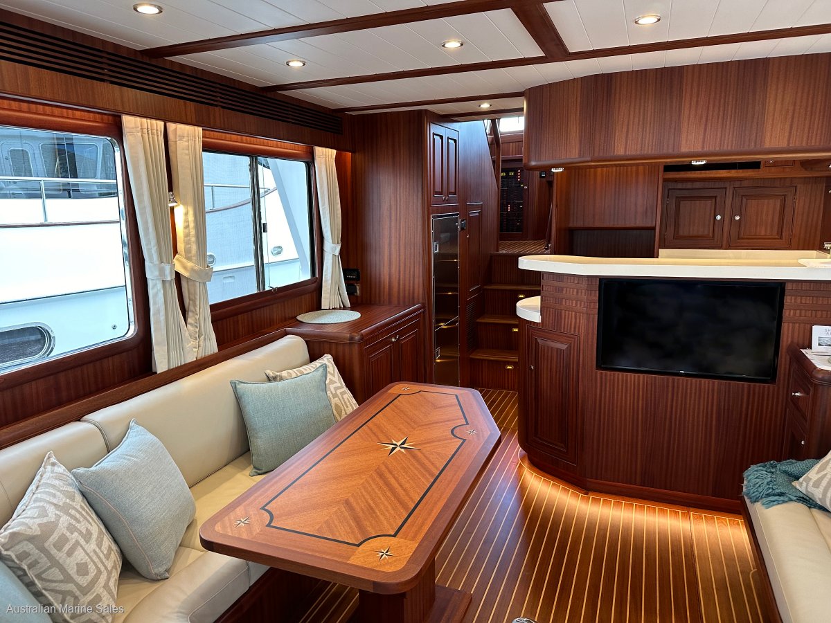 Selene 49 Explorer