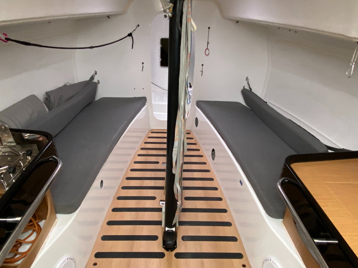 Jeanneau Sun Fast 3300 Kraken 111