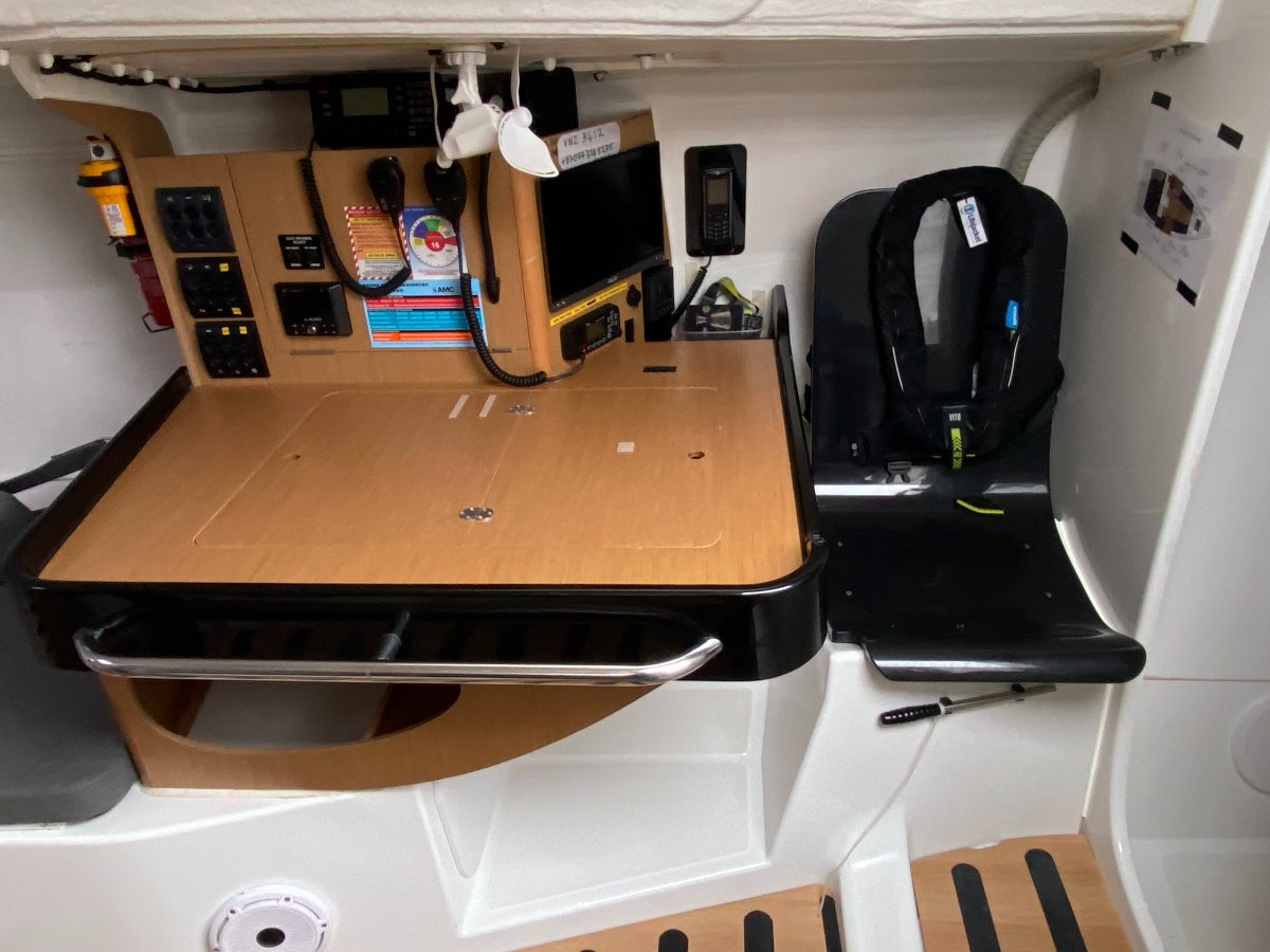 Jeanneau Sun Fast 3300 Kraken 111