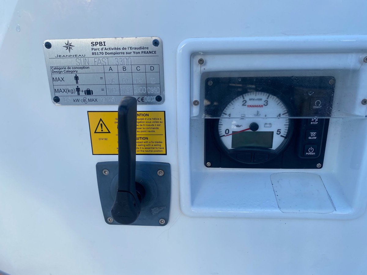 Jeanneau Sun Fast 3300 Kraken 111