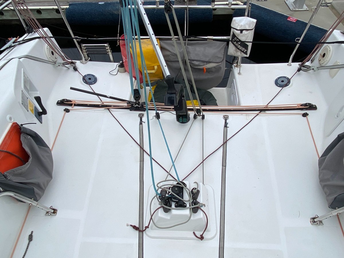 Jeanneau Sun Fast 3300 Kraken 111