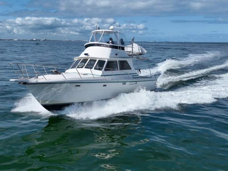 Randell 45 Flybridge - Kevlar GRP consturction & full keel