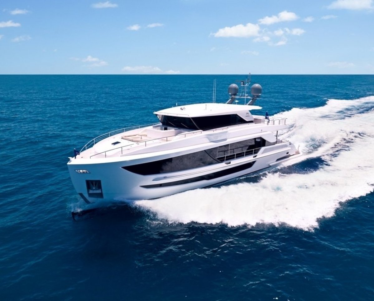 Horizon Yacht FD87 Skyline