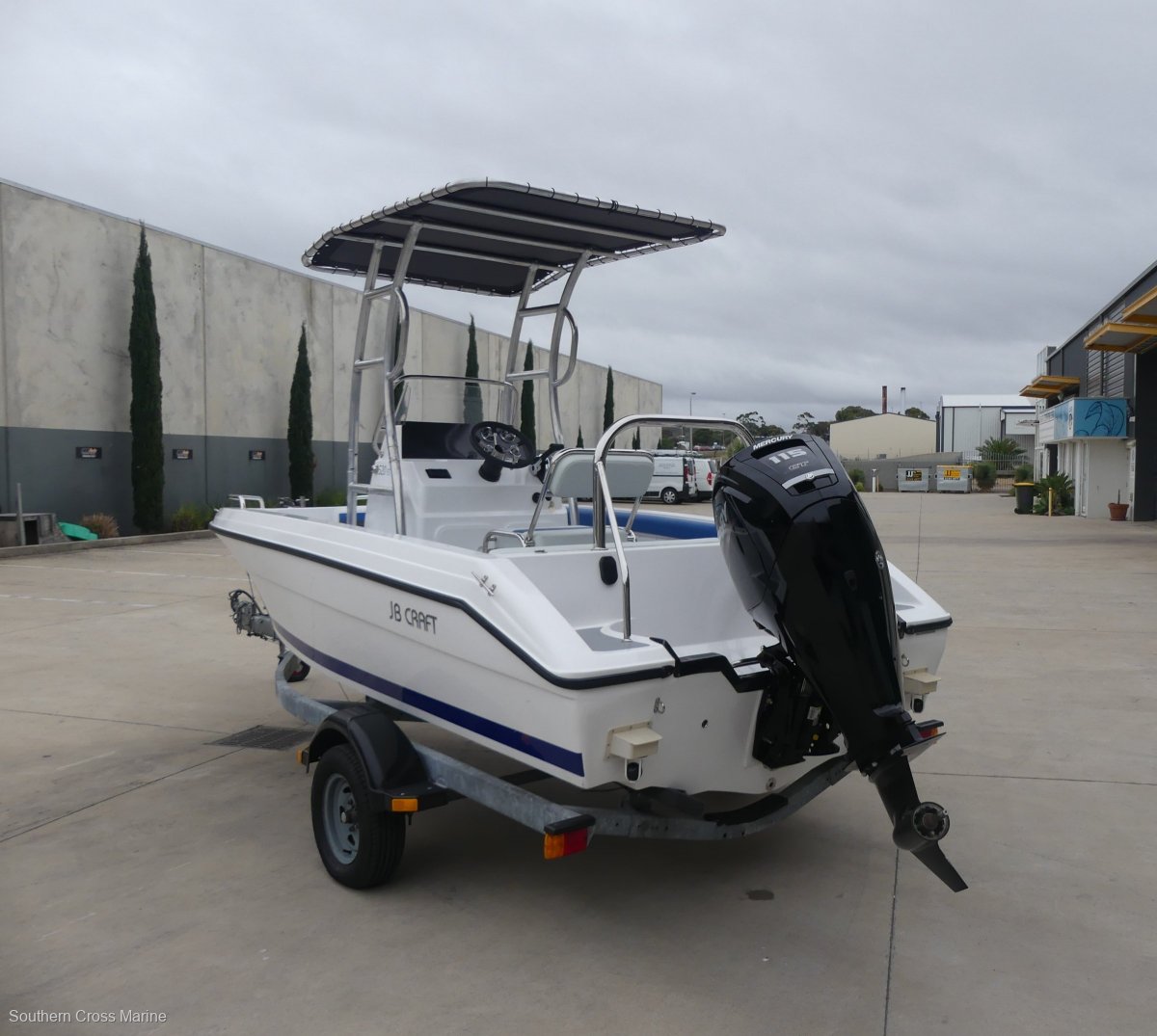JB Craft Xpression 520 OB - Brand new and not yet been in the water!