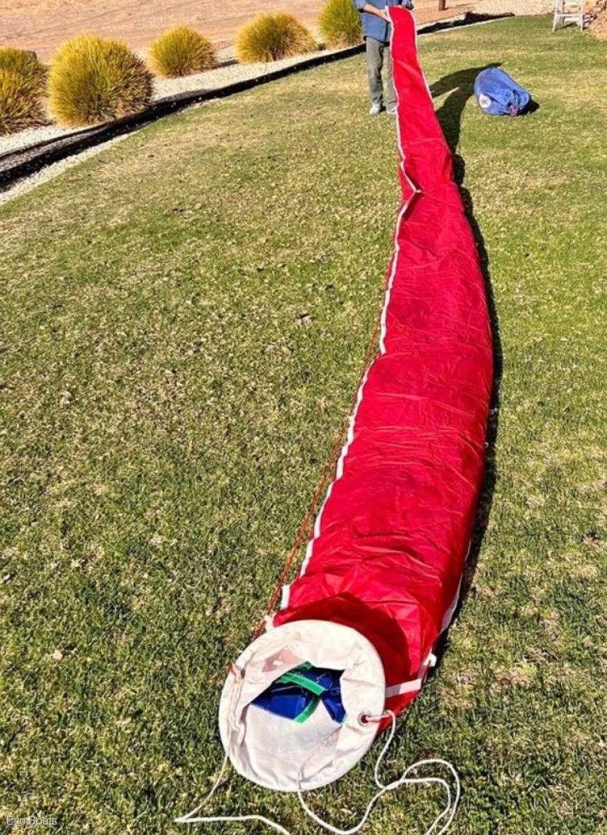 Assy Spinnaker -7.6 m New with Sock