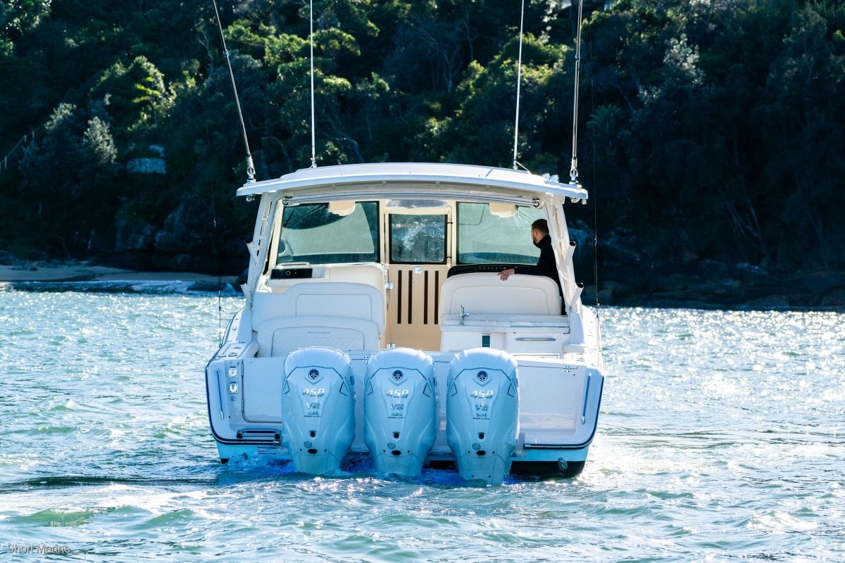 Grady-White Freedom 375