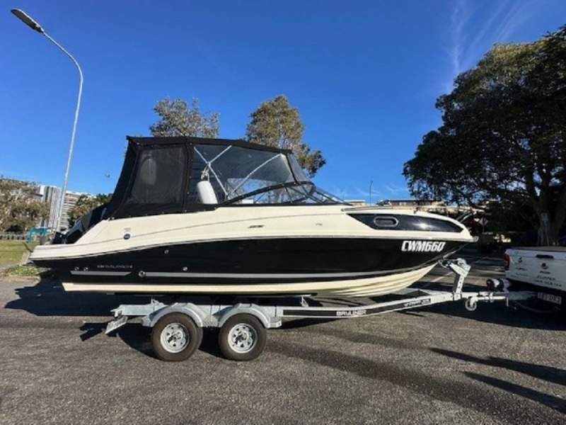 Bayliner Vr6 Cuddy
