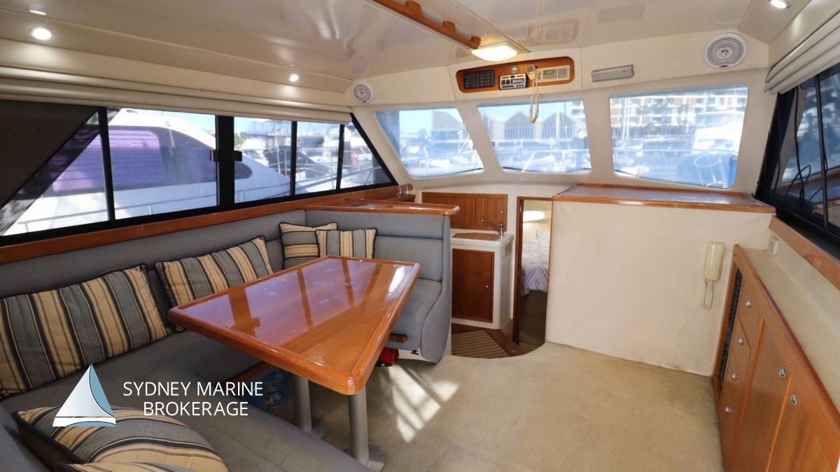 Riviera 34 Platinum:Sydney Marine Brokerage For Sale Riviera 34 3