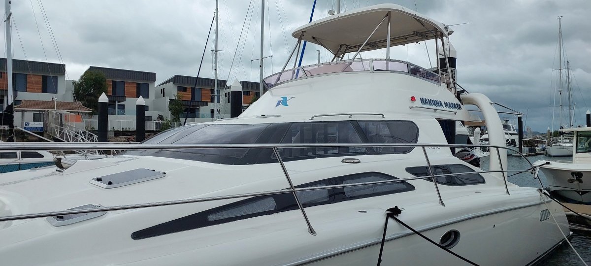 Voyager V1270