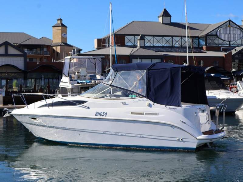 Bayliner 2655 Sports Cruiser - Unbeatable Value!