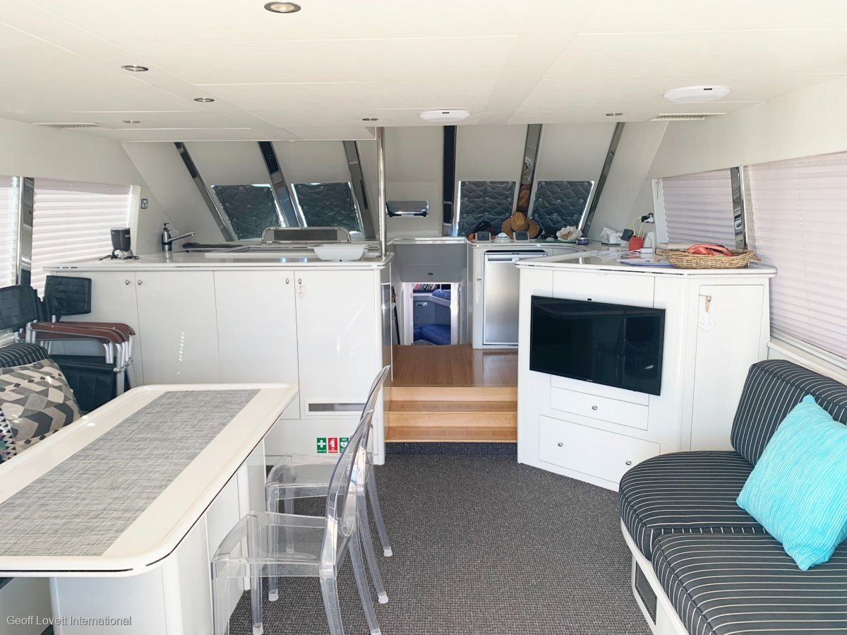 Precision Cruisers 65 Sport Fisher