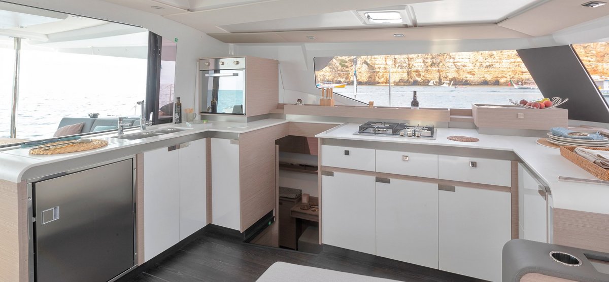Fountaine Pajot Elba 45