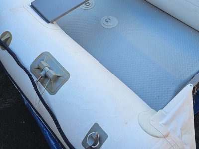 Quicksilver 240 Inflatable