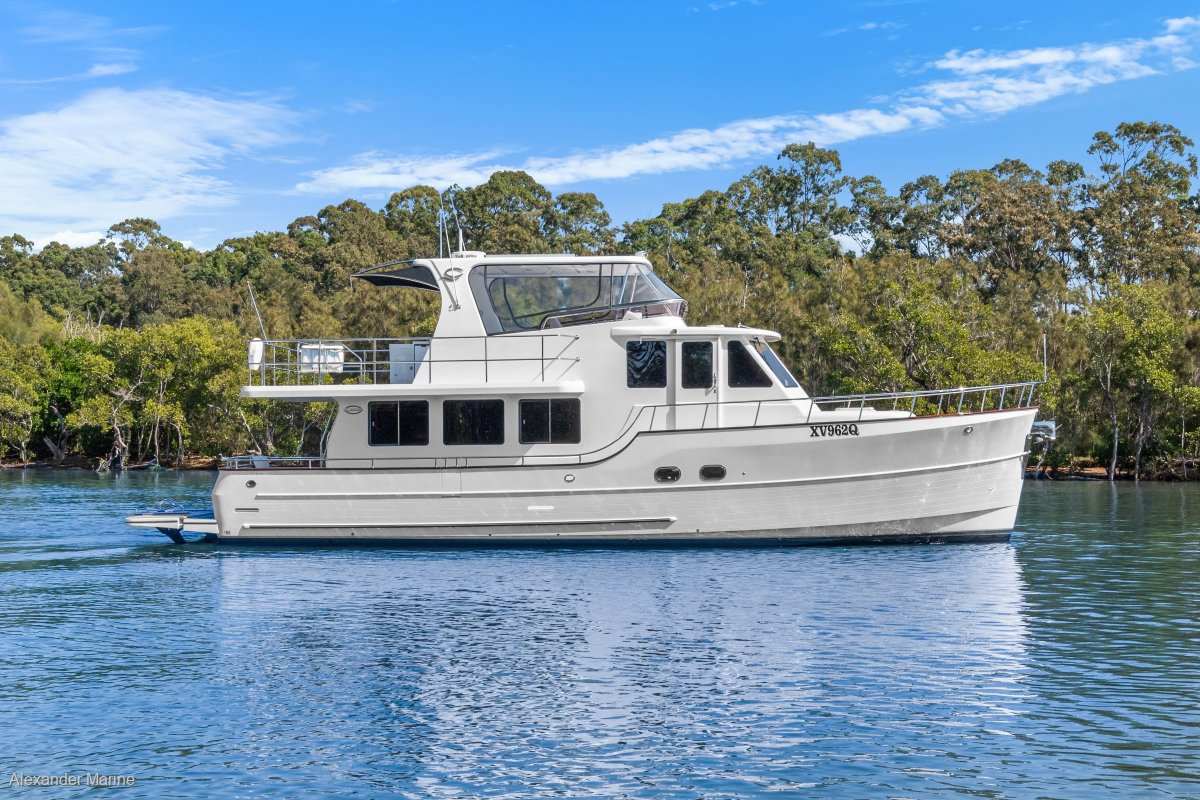 Clipper Explorer 50 Raised Pilothouse Motor Yacht
