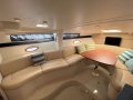 Bayliner 325 Cruiser