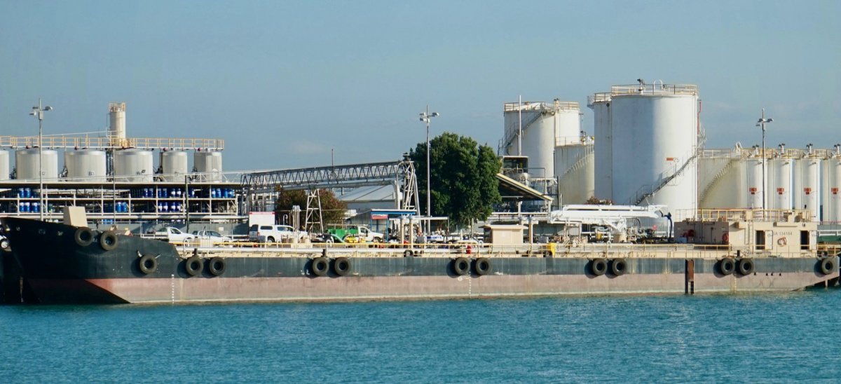 72m Fuel Barge 72m Fuel Barge