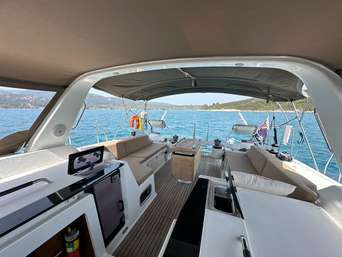 Beneteau Oceanis 55