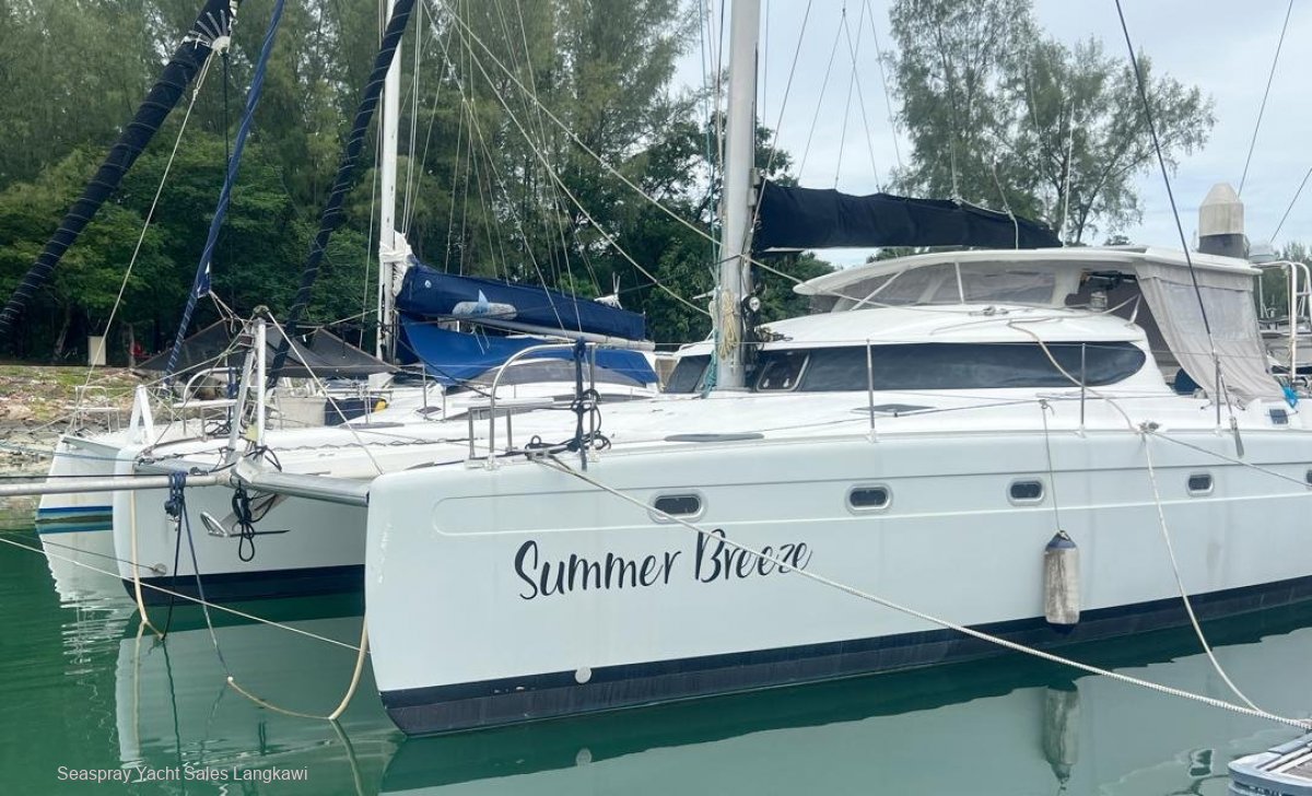 Fountaine Pajot Venezia 42 for Sale in Duty Free Langkawi, Malaysia.:Fountaine Venezia for sale in Langkawi