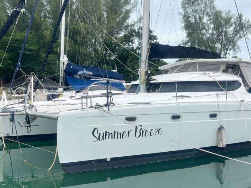 Fountaine Pajot Venezia 42 for Sale in Duty Free Langkawi, Malaysia.