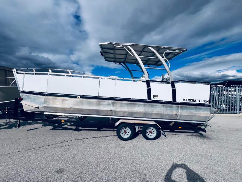 Mancraft 8.0 Pontoon boat