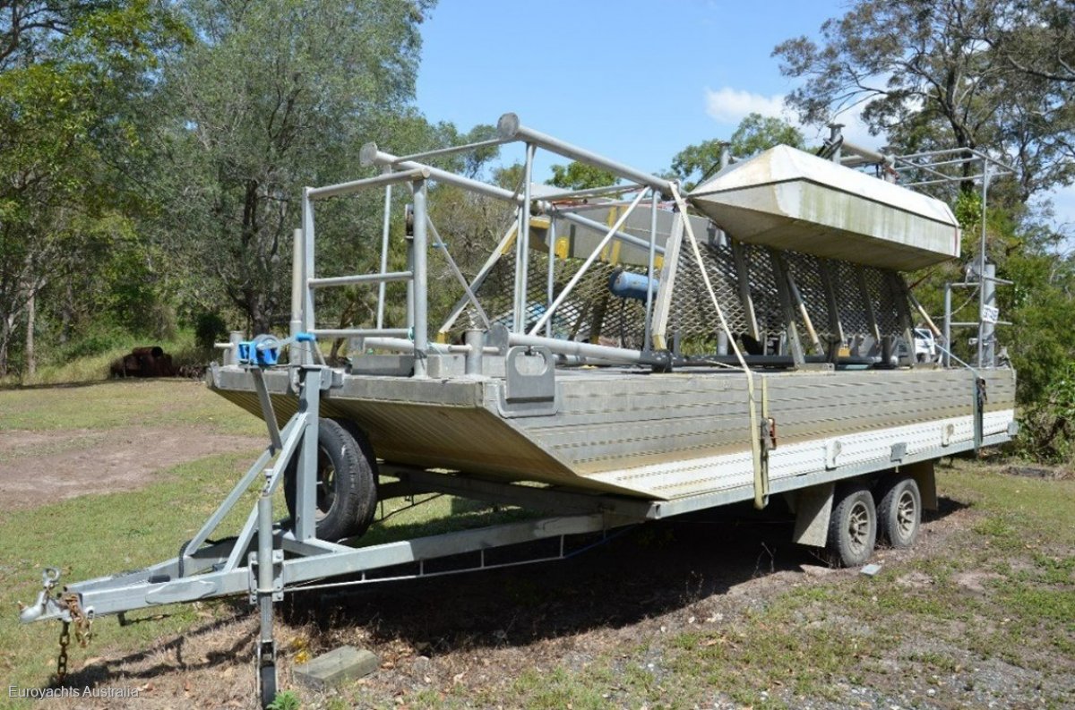 Sea Life Barge Workboat 7.3