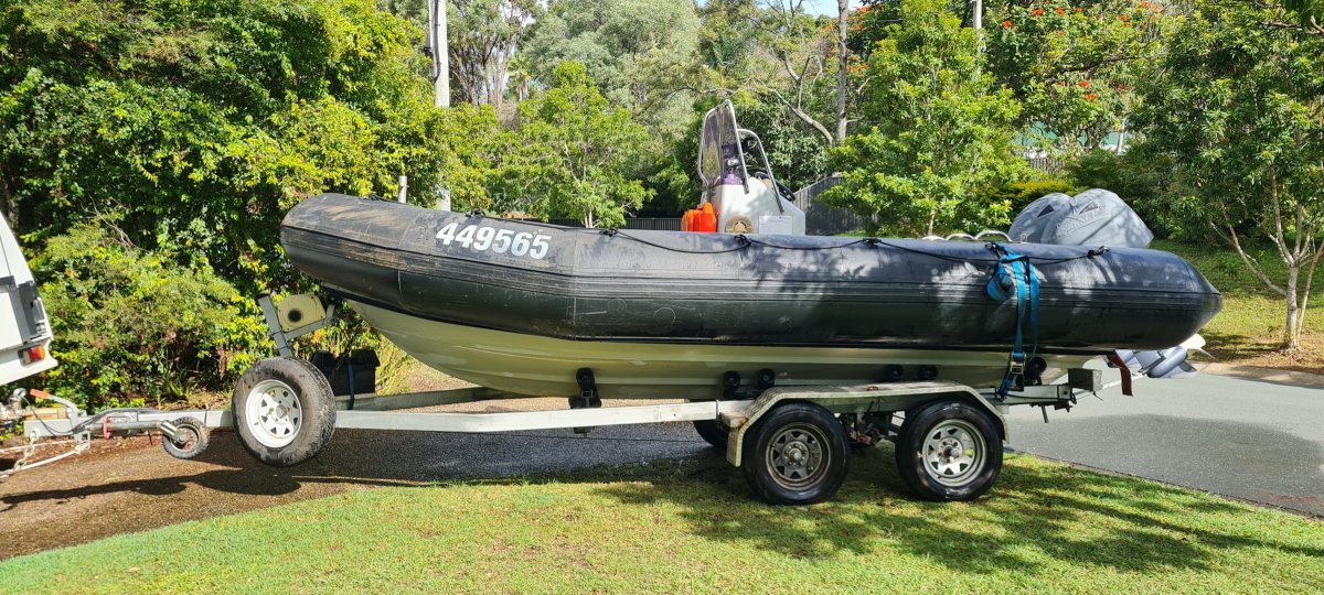 Zodiac Milpro Hurricane
