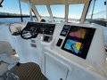 Riviera 48 Enclosed Flybridge