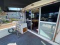 Mariner 3800 Flybridge Cruiser