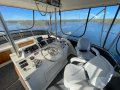 Mariner 3800 Flybridge Cruiser