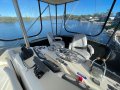 Mariner 3800 Flybridge Cruiser