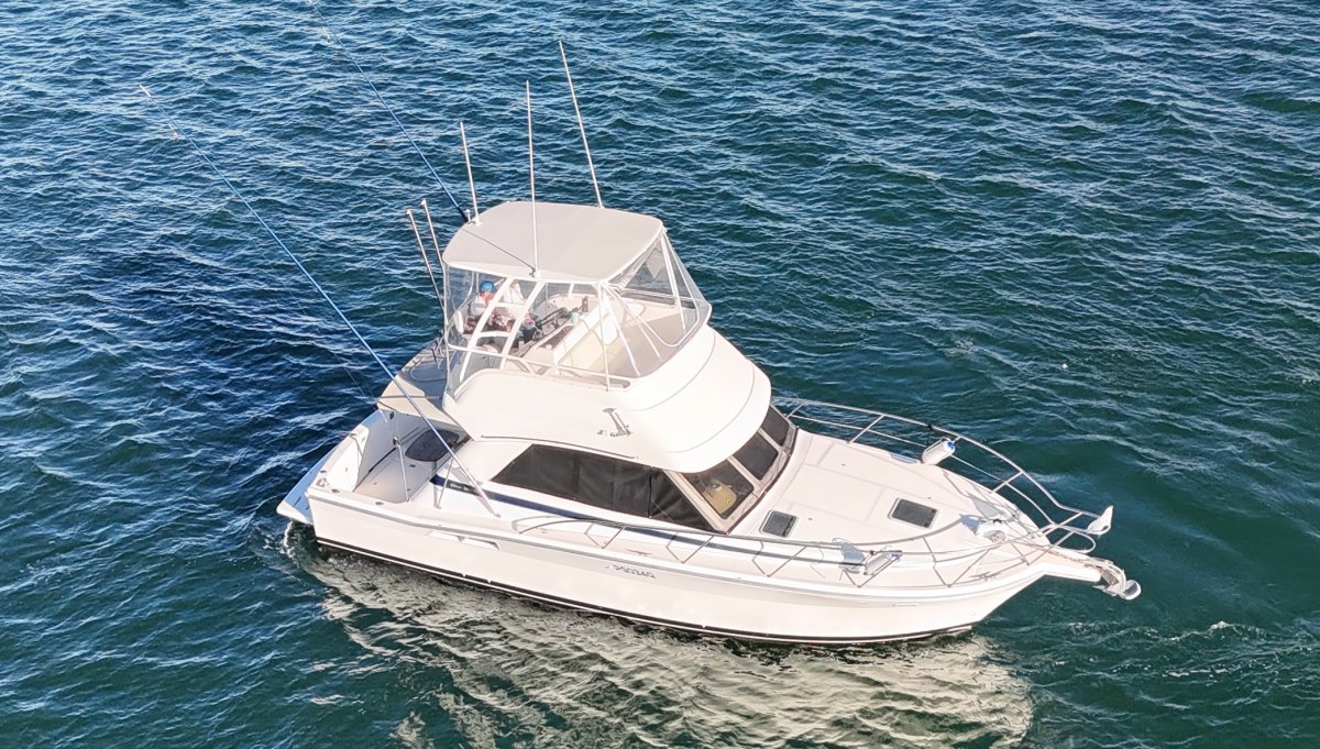 Riviera 34 Platinum Flybridge: Power Boats | Boat for Sale | Fibreglass ...