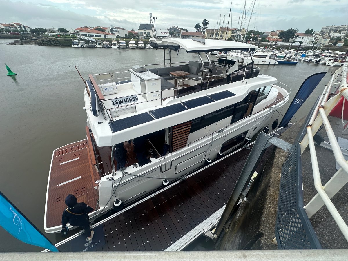 New Beneteau Swift Trawler 54 The latest offering in the Swift Trawler range!
